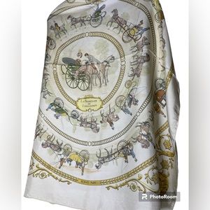 Hermes Silk Scarf 💯% Authentic without Tag